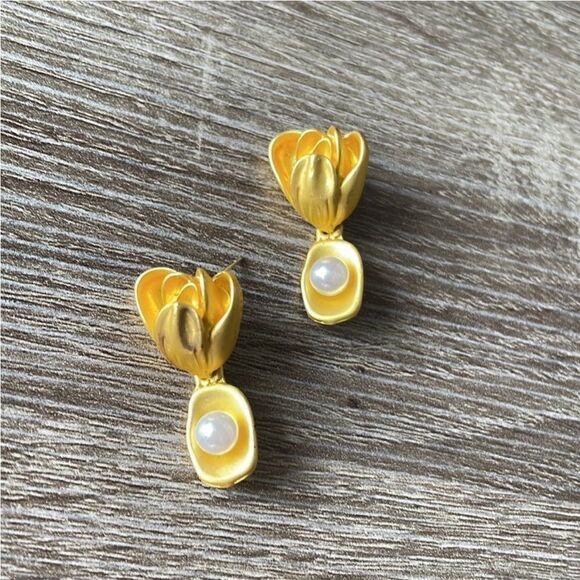 Vintage style earrings A1125 - Picture 1 of 4